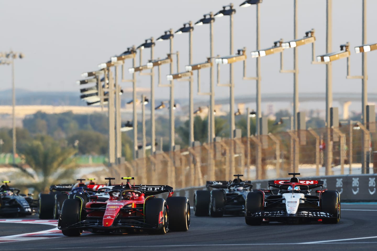 ABU DHABI, UNITED ARAB EMIRATES - NOVEMBER 26: Daniel Ricciardo of Australia driving the (3)