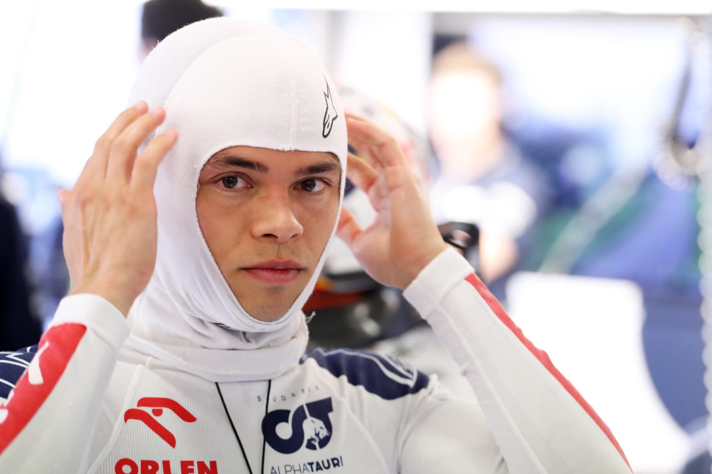 MELBOURNE, AUSTRALIA - APRIL 02: Nyck de Vries of Netherlands and Scuderia AlphaTauri prepares to