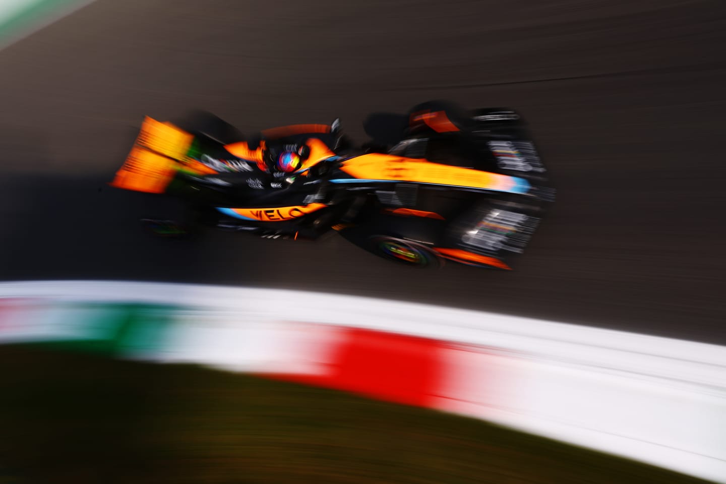 MONZA, ITALY - SEPTEMBER 01: Oscar Piastri of Australia driving the (81) McLaren MCL60 Mercedes on track during practice ahead of the F1 Grand Prix of Italy at Autodromo Nazionale Monza on September 01, 2023 in Monza, Italy. (Photo by Mark Thompson/Getty Images)
