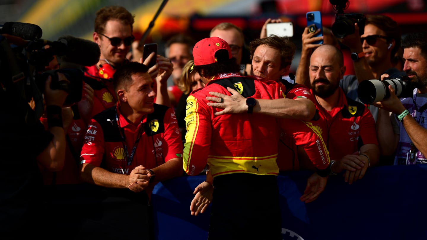 MONZA, ITALY - SEPTEMBER 02: Pole position qualifier Carlos Sainz of Spain and Ferrari celebrates in parc ferme during qualifying ahead of the F1 Grand Prix of Italy at Autodromo Nazionale Monza on September 02, 2023 in Monza, Italy. (Photo by Mario Renzi - Formula 1/Formula 1 via Getty Images)