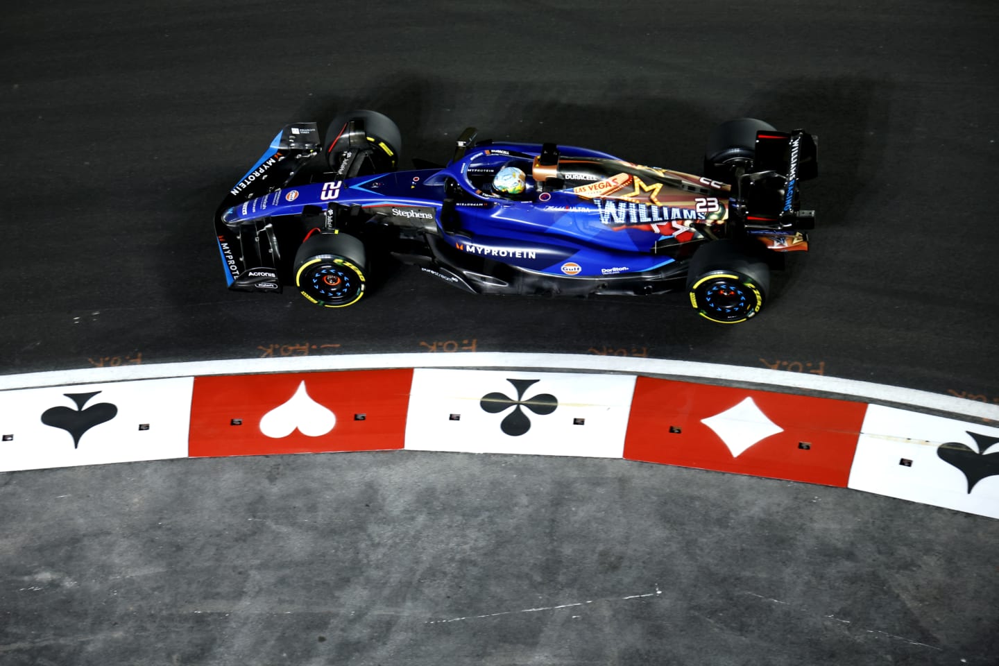 LAS VEGAS, NEVADA - NOVEMBER 18: Alexander Albon of Thailand driving the (23) Williams FW45 Mercedes on track during the F1 Grand Prix of Las Vegas at Las Vegas Strip Circuit on November 18, 2023 in Las Vegas, Nevada. (Photo by Chris Graythen/Getty Images)