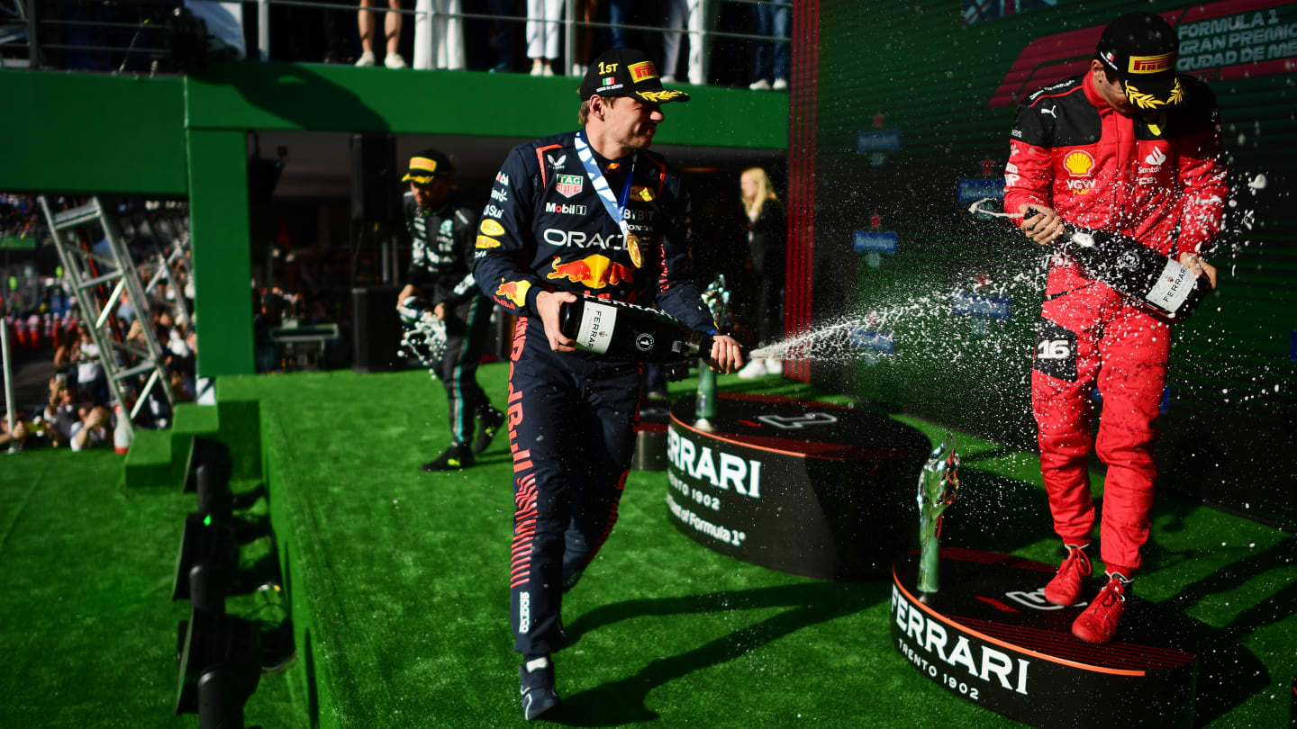 MEXICO CITY, MEXICO - OCTOBER 29: Race winner Max Verstappen of the Netherlands and Oracle Red Bull