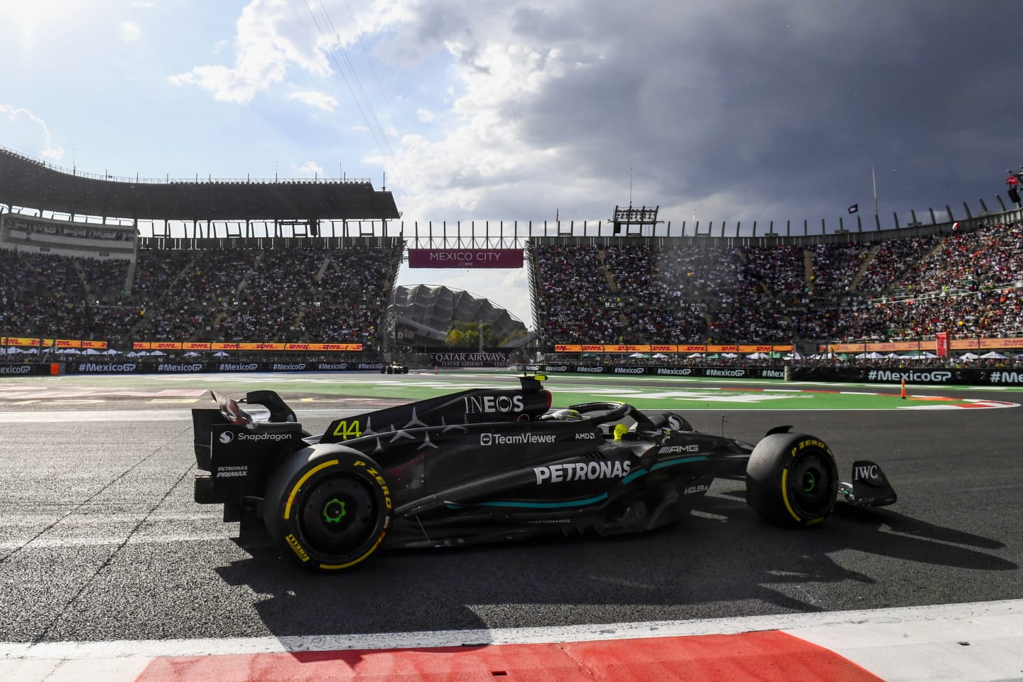 MEXICO CITY, MEXICO - OCTOBER 27: Lewis Hamilton of Great Britain driving the (44) Mercedes AMG