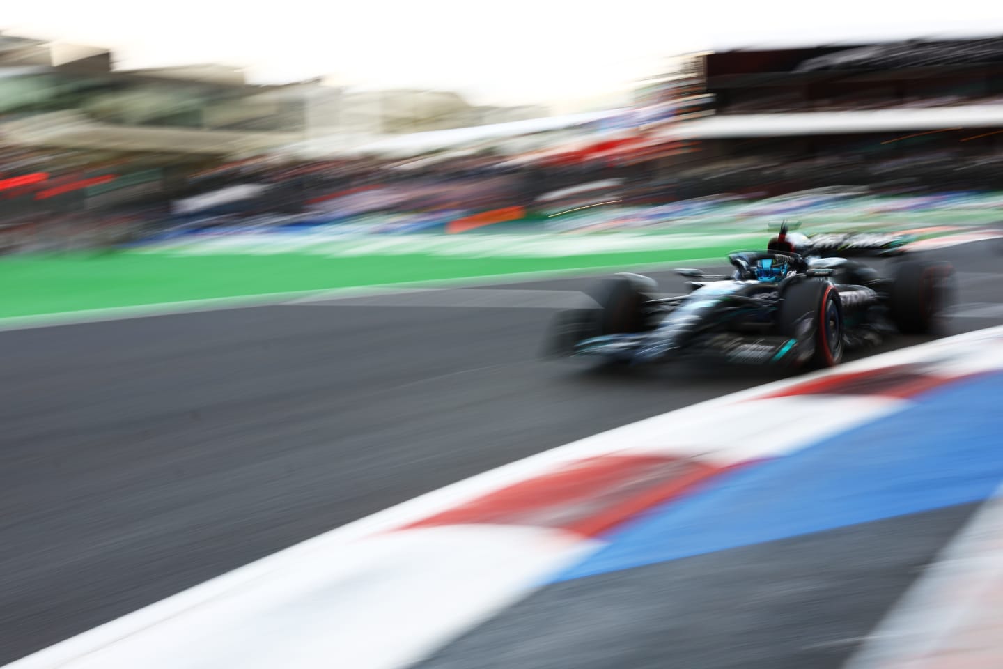 MEXICO CITY, MEXICO - OCTOBER 27: George Russell of Great Britain driving the (63) Mercedes AMG Petronas F1 Team W14 on track during practice ahead of the F1 Grand Prix of Mexico at Autodromo Hermanos Rodriguez on October 27, 2023 in Mexico City, Mexico. (Photo by Mark Thompson/Getty Images)