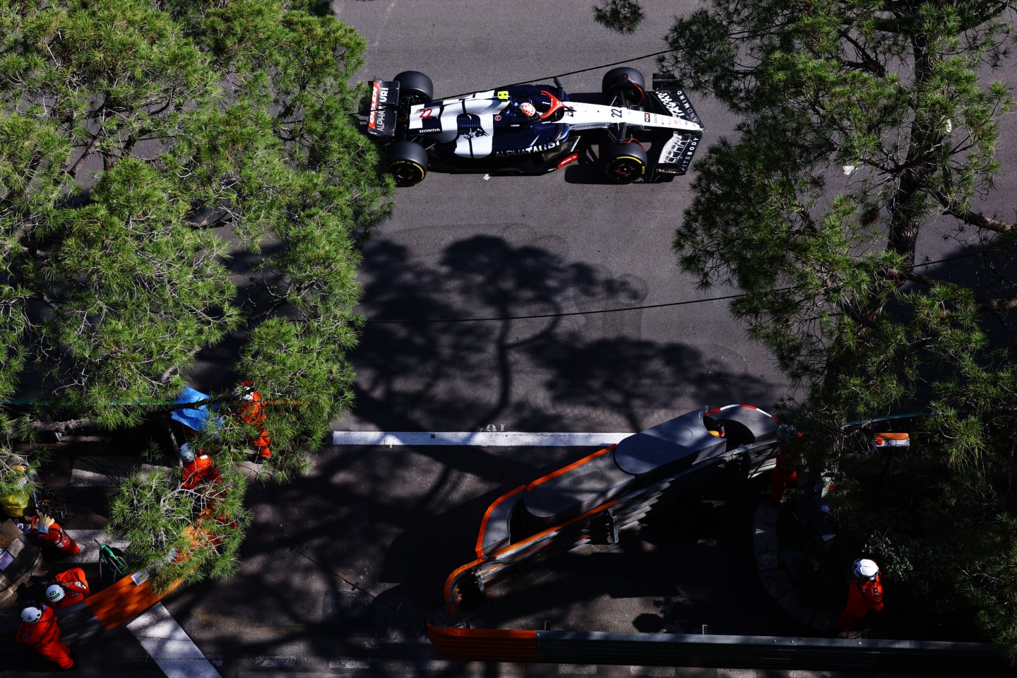 MONTE-CARLO, MONACO - MAY 26: Yuki Tsunoda of Japan driving the (22) Scuderia AlphaTauri AT04 on track during practice ahead of the F1 Grand Prix of Monaco at Circuit de Monaco on May 26, 2023 in Monte-Carlo, Monaco. (Photo by Mark Thompson/Getty Images)