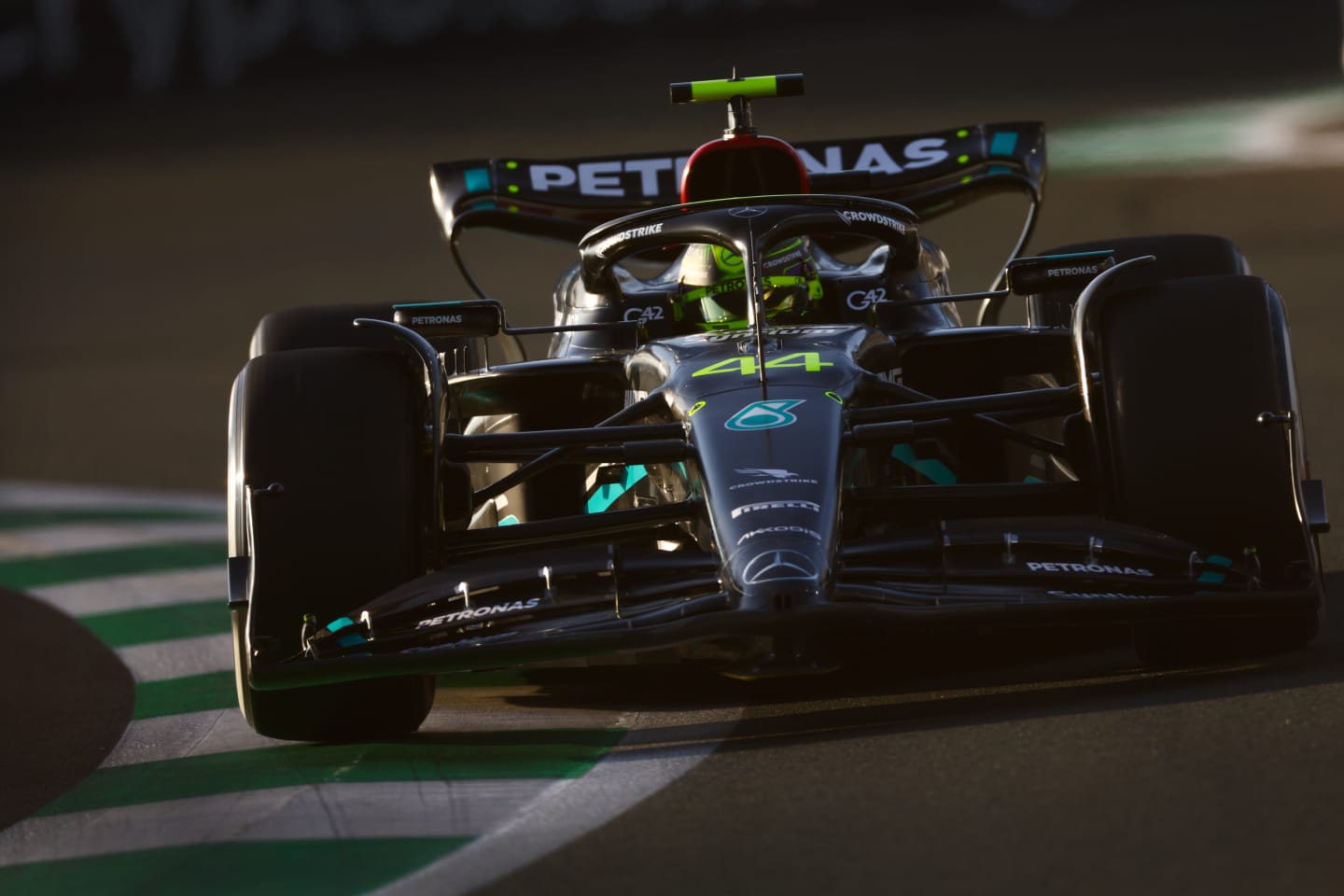 Mercedes took P5 and P7 in the opening race at Bahrain International Circuit