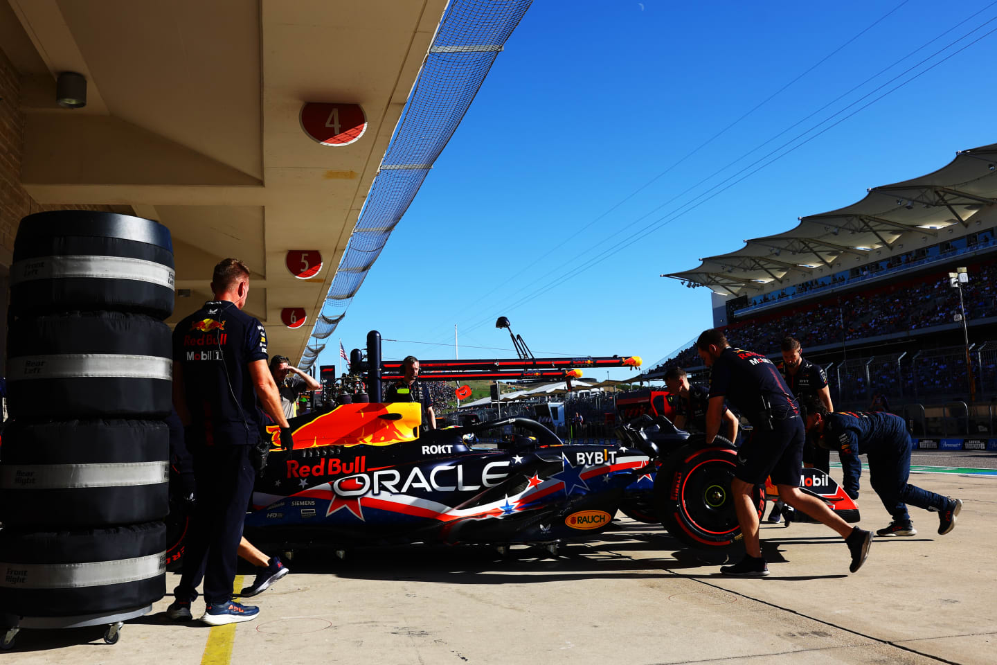 AUSTIN, TEXAS - OCTOBER 20: Sergio Perez of Mexico driving the (11) Oracle Red Bull Racing RB19 stops in the Pitlane during qualifying ahead of the F1 Grand Prix of United States at Circuit of The Americas on October 20, 2023 in Austin, Texas. (Photo by Mark Thompson/Getty Images)