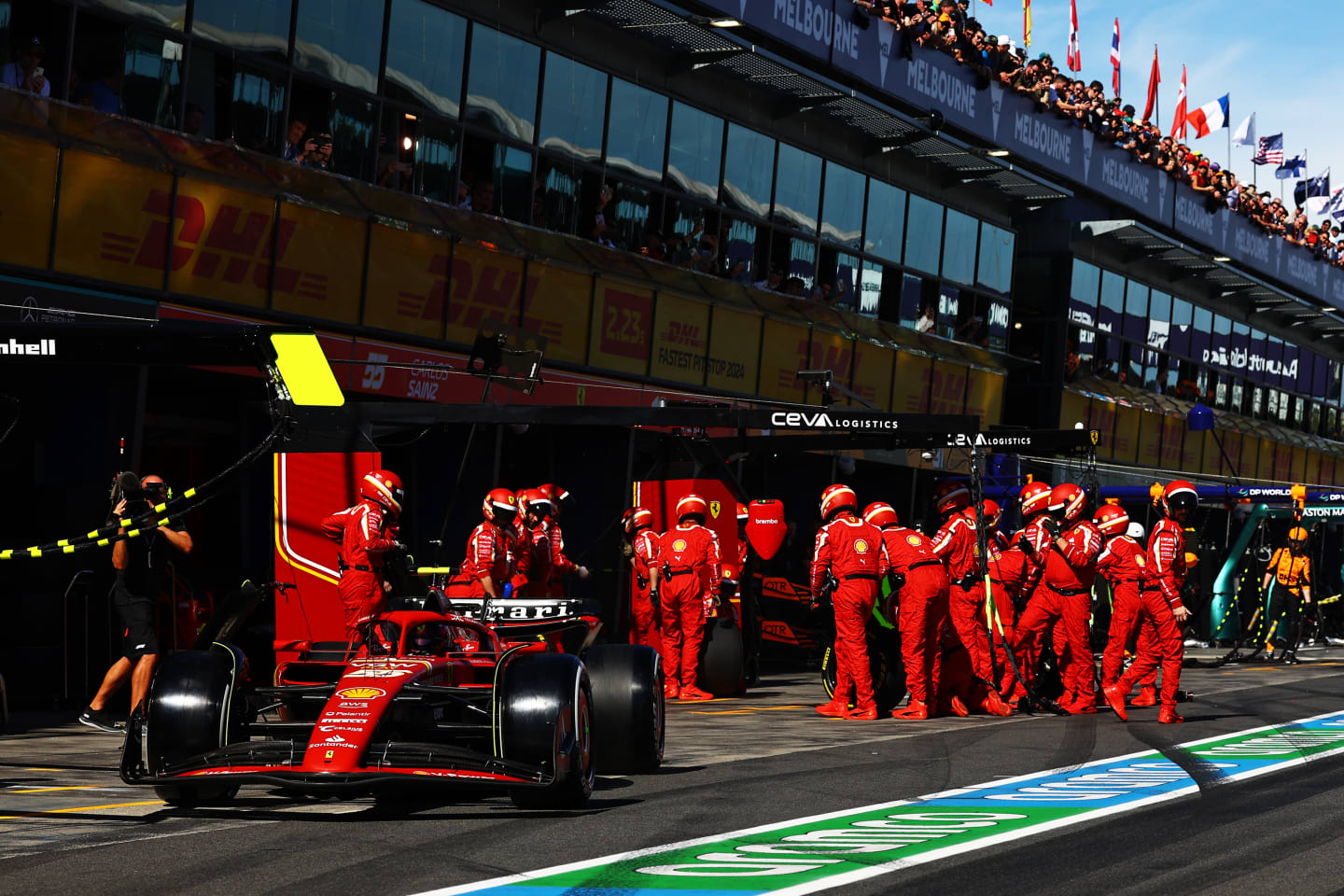 MELBOURNE, AUSTRALIA - MARCH 24: Carlos Sainz of Spain driving (55) the Ferrari SF-24 in the