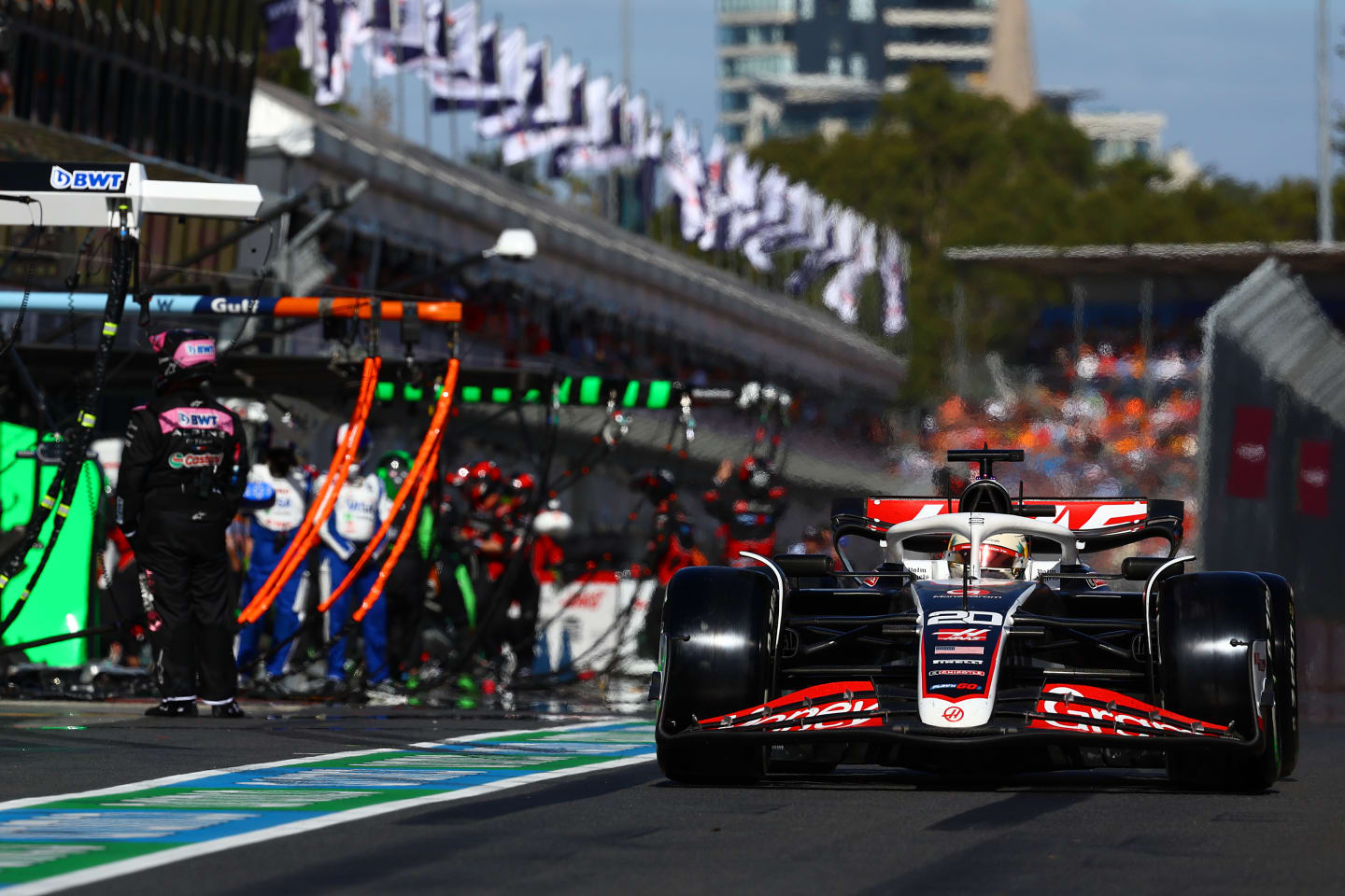 MELBOURNE, AUSTRALIA - MARCH 24: Kevin Magnussen of Denmark driving the (20) Haas F1 VF-24 Ferrari