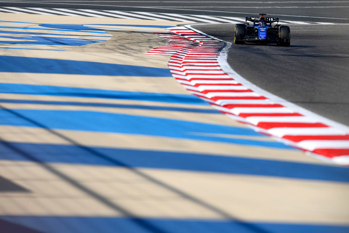 BAHRAIN, BAHRAIN - FEBRUARY 29: Alexander Albon of Thailand driving the (23) Williams FW46 Mercedes on track during practice ahead of the F1 Grand Prix of Bahrain at Bahrain International Circuit on February 29, 2024 in Bahrain, Bahrain. (Photo by Rudy Carezzevoli/Getty Images)