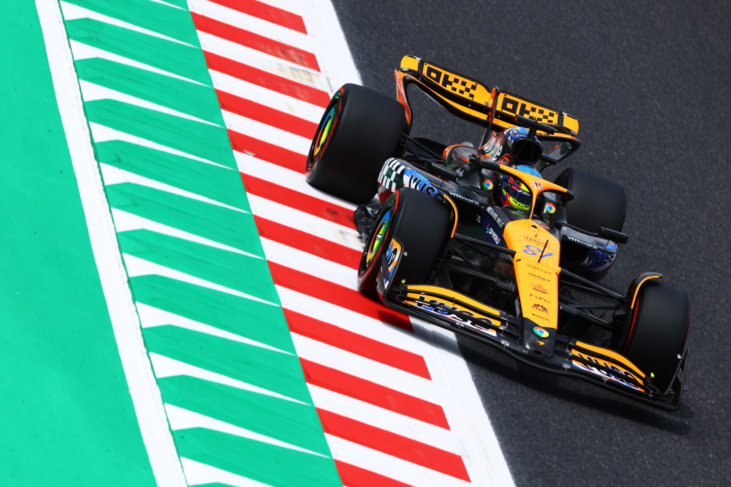 SUZUKA, JAPAN - APRIL 06: Oscar Piastri of Australia driving the (81) McLaren MCL38 Mercedes on