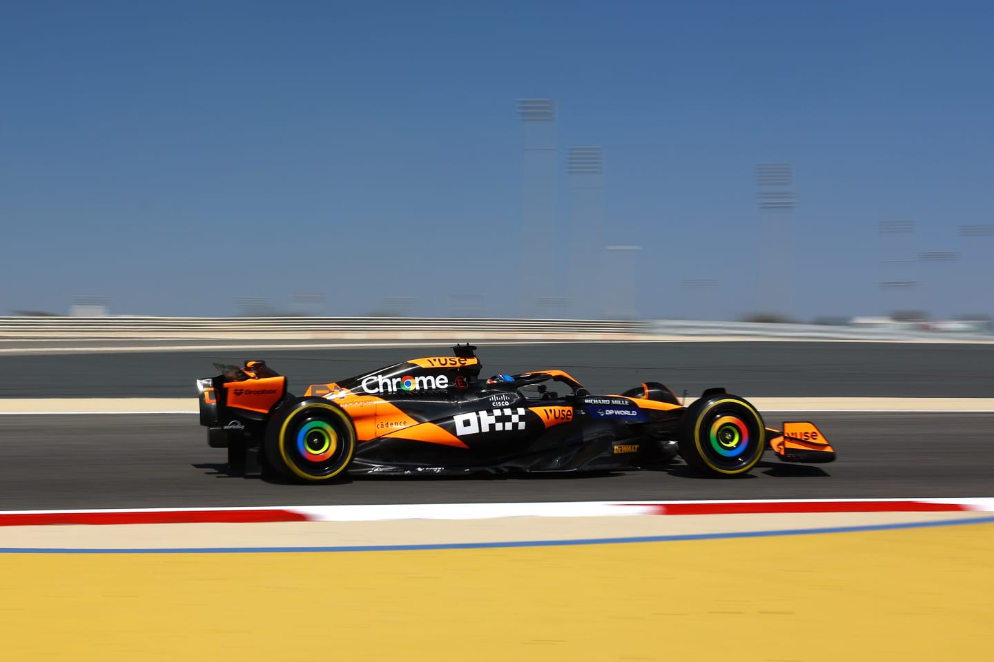 BAHRAIN, BAHRAIN - FEBRUARY 22: Oscar Piastri of Australia driving the (81) McLaren MCL38 Mercedes