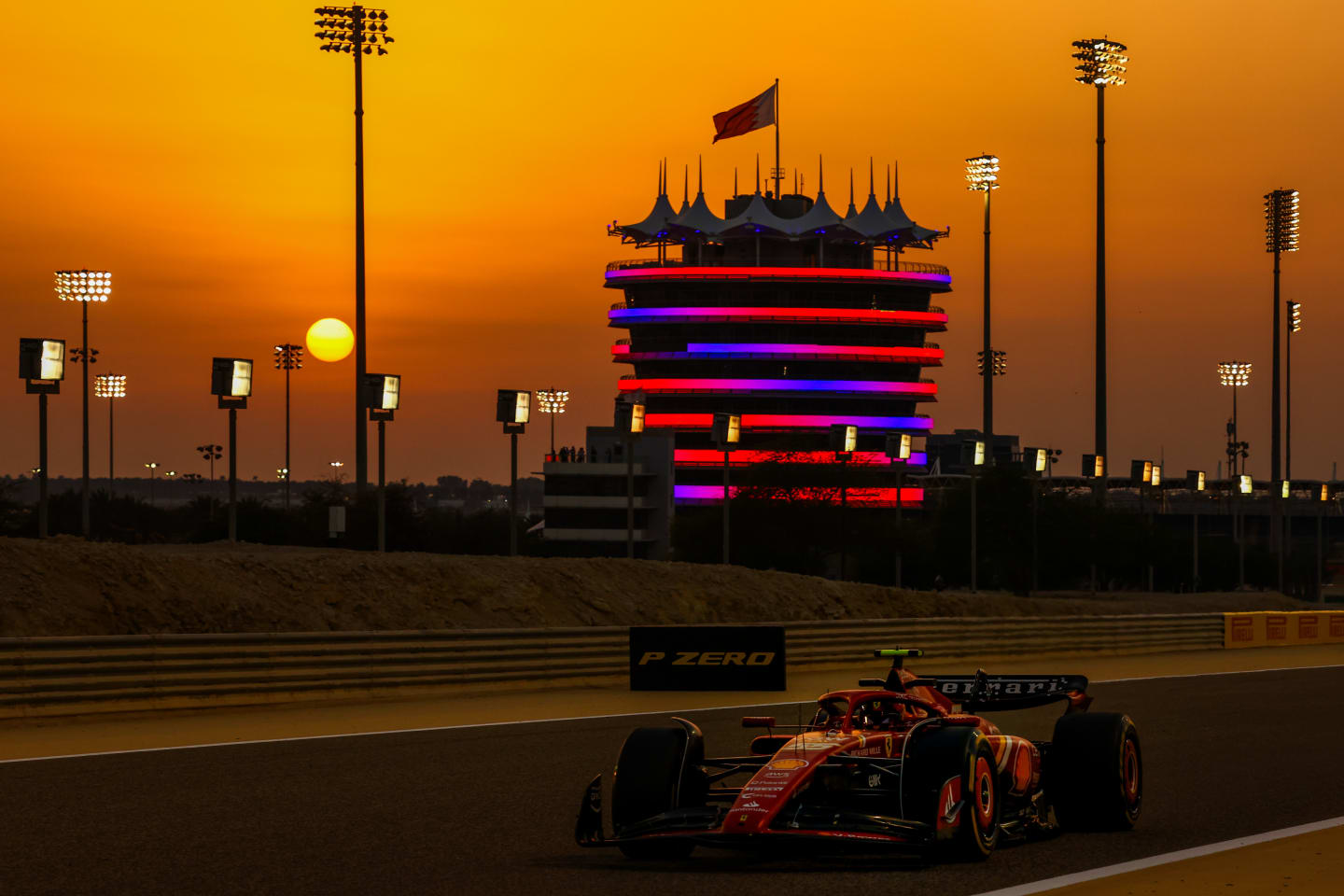 BAHRAIN, BAHRAIN - FEBRUARY 22: Carlos Sainz of Spain driving (55) the Ferrari SF-24 on track