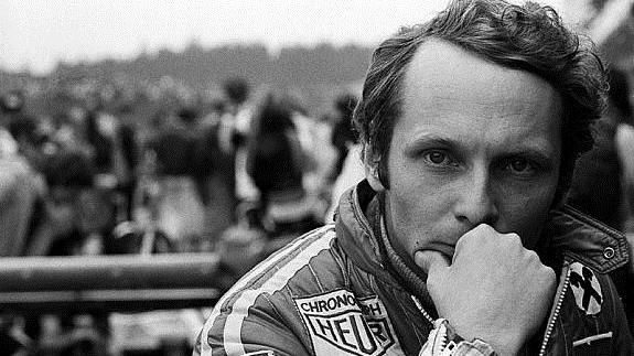 Niki Lauda (AUT) Ferrari suffered a fiery accident in the race which inflicted life-threatening burns. German Grand Prix, Nurburgring, 1 August 1976. World © Phipps/Sutton