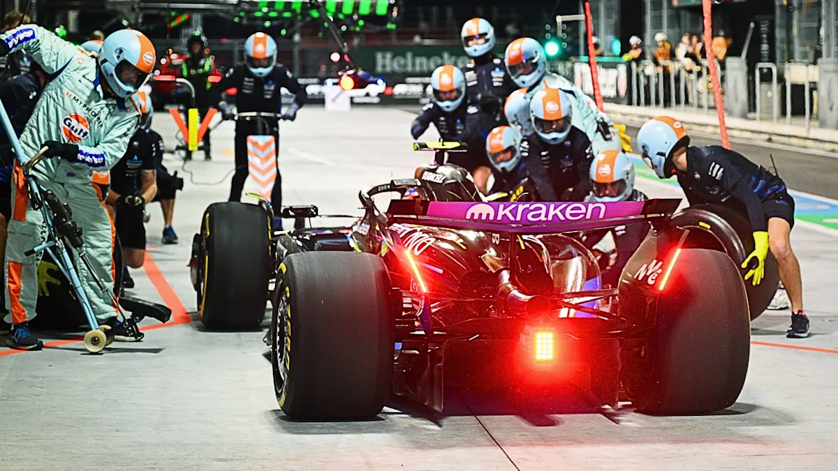 Williams Formula 1 car on track at Las Vegas Strip Circuit