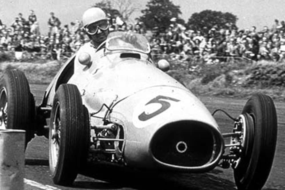 Silverstone, July 1953: Alberto Ascari at the wheel of his Ferrari 500 in the British Grand Prix.