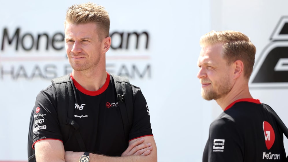 Hulkenberg Magnussen Bahrain 2023.jpg