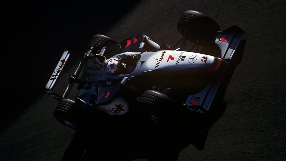 McLaren unveils MP4-27 with the hope for 2012 championship