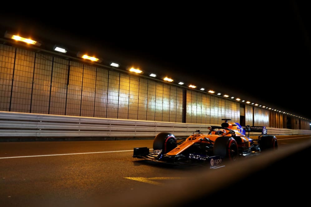 MONTE-CARLO, MÓNACO - 25 DE MAYO: Carlos Sainz de España conduciendo el (55) McLaren F1 Team MCL34 Renault