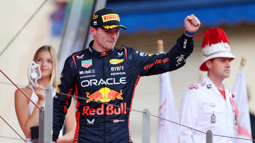 MONTE-CARLO, MÓNACO - 28 DE MAYO: Ganador de la carrera Max Verstappen de Holanda y Oracle Red Bull
