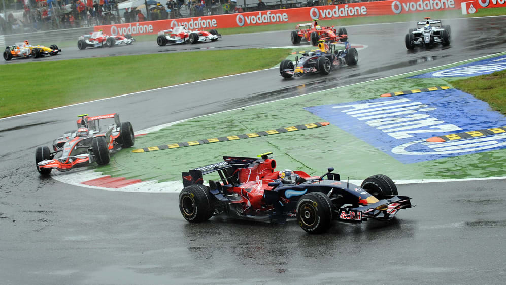 vettel-underdog-tales-race.png