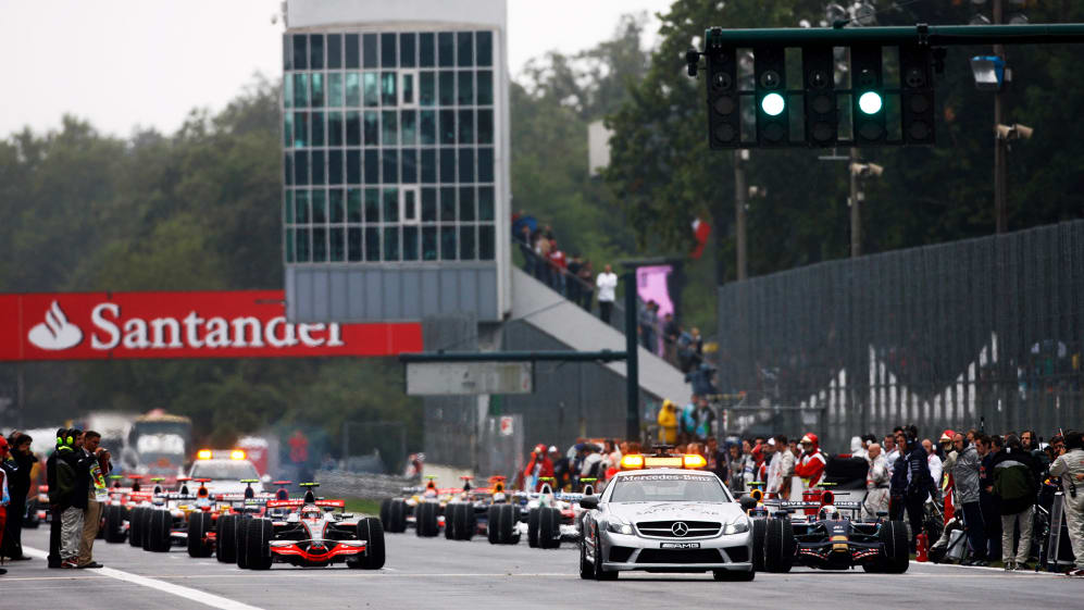 vettel-underdog-tales-race-5.png