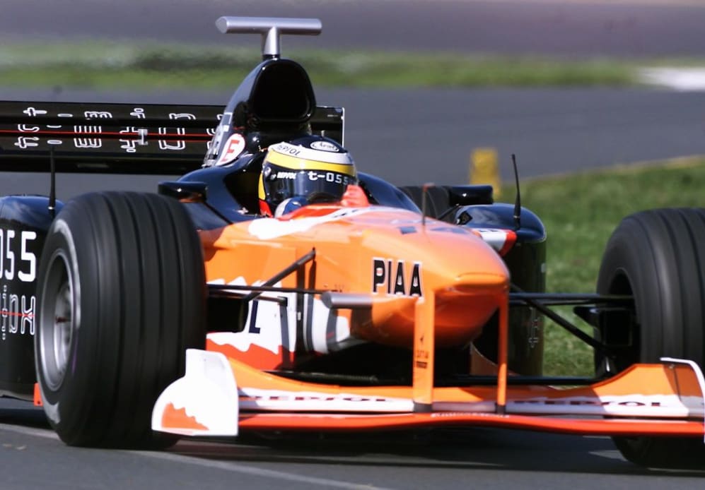 Pedro de la Rosa of Spain powers his Arrows through the chicanes during the second free practice