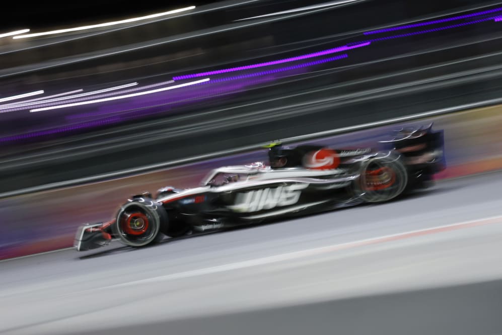 LAS VEGAS, NEVADA - NOVEMBER 18: Nico Hulkenberg of Germany driving the (27) Haas F1 VF-23 Ferrari