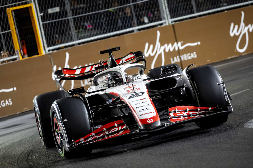 LAS VEGAS - Kevin Magnussen (Haas F1 Team) durante el Gran Premio de Fórmula 1 de Las Vegas en Las Vegas