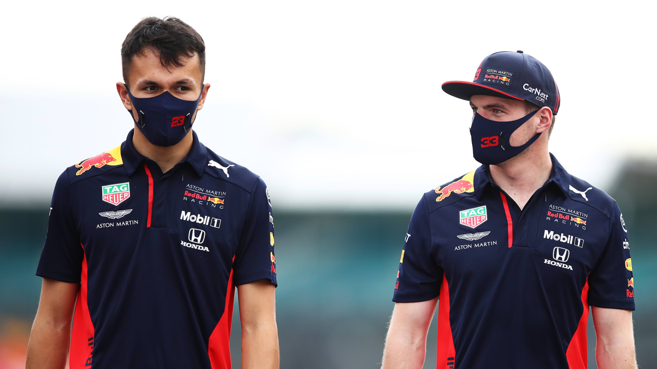‘It’s eye-watering’ – Albon shares the secrets of Verstappen’s unique driving style