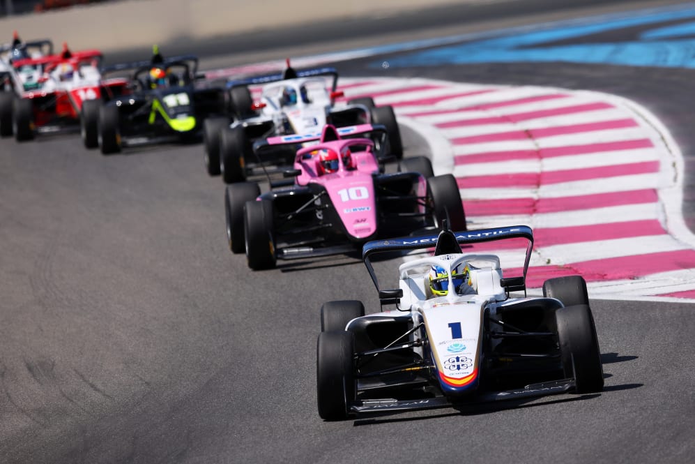 LE CASTELLET, FRANCIA - 30 DE JULIO: Nerea Martí de España y Campos Racing (1) conducen en pista durante