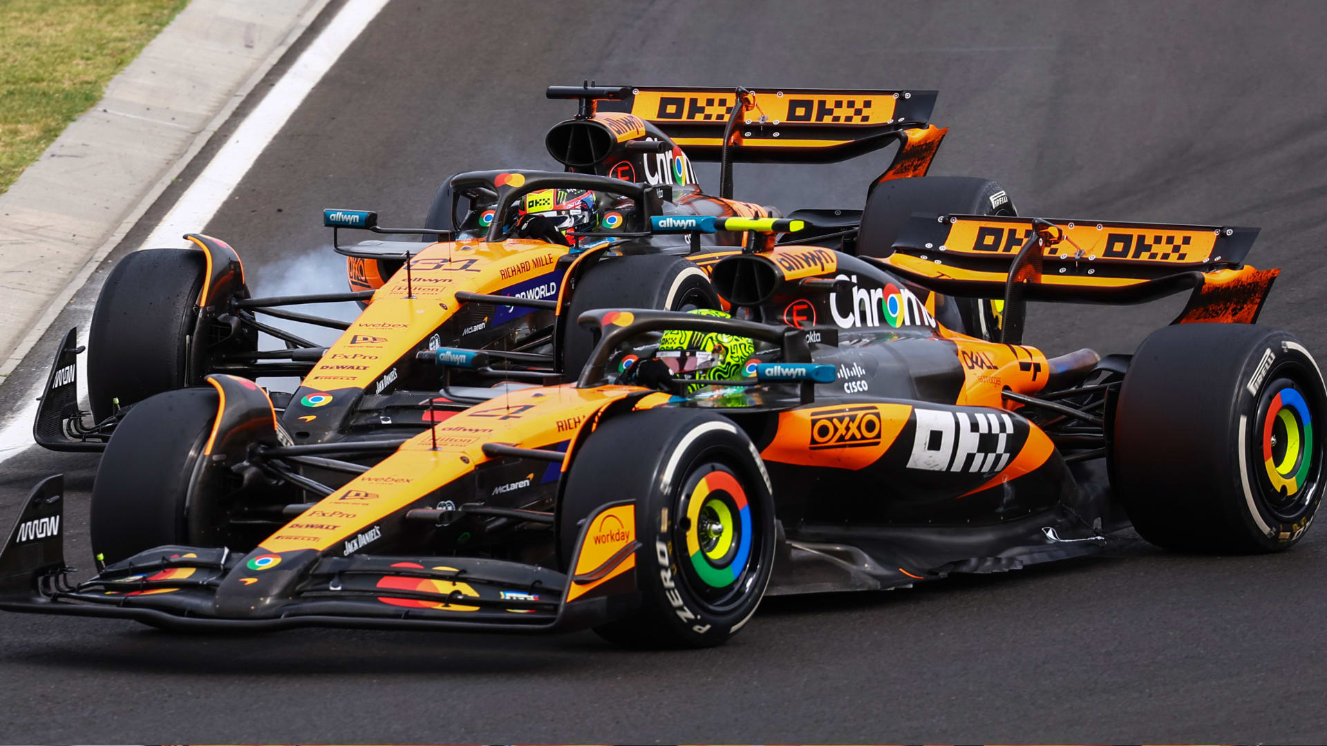 f1日本グランプリ　2016 プログラム 2016 FORMULA 1 EMIRATES JAPANESE GRAND PRIX - QUALIFYING