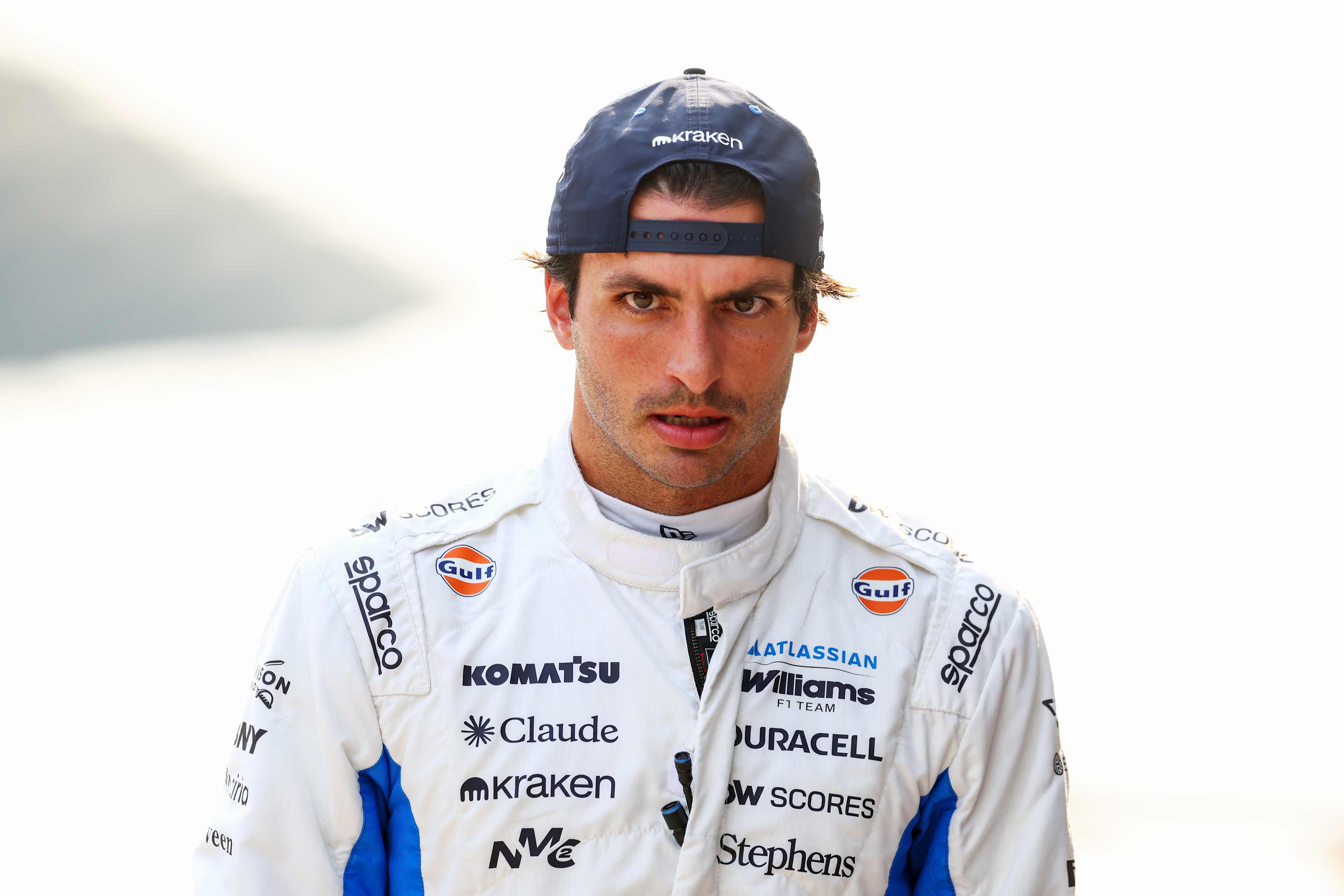 How an unexpected battle for P6 in Malaysia fell apart for Williams and Haas