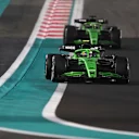 ABU DHABI, UNITED ARAB EMIRATES - DECEMBER 07: Gabriel Bortoleto of Brazil driving the (5) Kick Sauber C45 Ferrari leads Nico Hulkenberg of Germany driving the (27) Kick Sauber C45 Ferrari on track during the F1 Grand Prix of Abu Dhabi at Yas Marina Circuit on December 07, 2025 in Abu Dhabi, United Arab Emirates. (Photo by Rudy Carezzevoli/Getty Images)