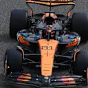 BAHRAIN, BAHRAIN - FEBRUARY 26: Oscar Piastri of Australia driving the (81) McLaren MCL39 Mercedes