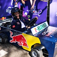 MELBOURNE, AUSTRALIA - MARCH 05: Isack Hadjar of France and Oracle Red Bull Racing arrives on the
