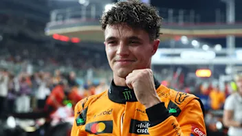 ABU DHABI, UNITED ARAB EMIRATES - DECEMBER 07: Lando Norris of Great Britain driving the (4)