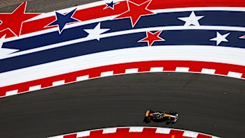 AUSTIN, TEXAS - OCTOBER 17: Lando Norris of Great Britain driving the (4) McLaren MCL39 Mercedes on