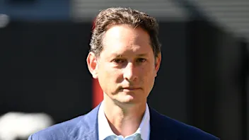 John%20Elkann%20Hungary.png