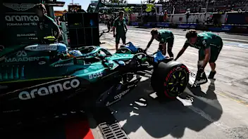 SAO PAULO, BRAZIL - NOVEMBER 08: Fernando Alonso of Spain driving the (14) Aston Martin F1 Team