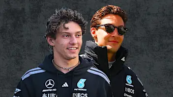 PADDOCK%20INSIDER%20multi%20person%20DISPLAY%20Canada.png