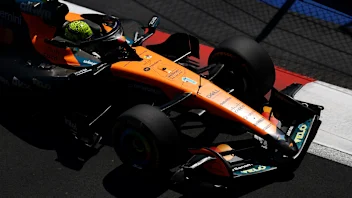 MEXICO CITY, MEXICO - OCTOBER 31: Lando Norris of Great Britain driving the (1) McLaren MCL40