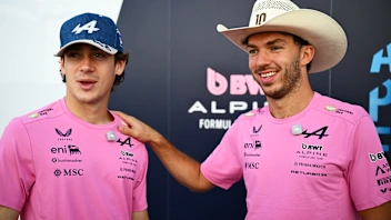 AUSTIN, TEXAS - OCTOBER 22: Franco Colapinto of Argentina and Alpine F1 and Pierre Gasly of France