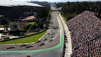 MEXICO CITY, MEXICO - OCTOBER 26: Lando Norris of Great Britain driving the (4) McLaren MCL39