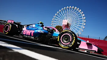 SUZUKA, JAPAN - MARCH 27: Franco Colapinto of Argentina driving the (43) Alpine F1 A526 Mercedes on