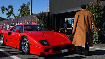 MONZA, ITALY - SEPTEMBER 03: Lewis Hamilton of Great Britain and Scuderia Ferrari arrives at the