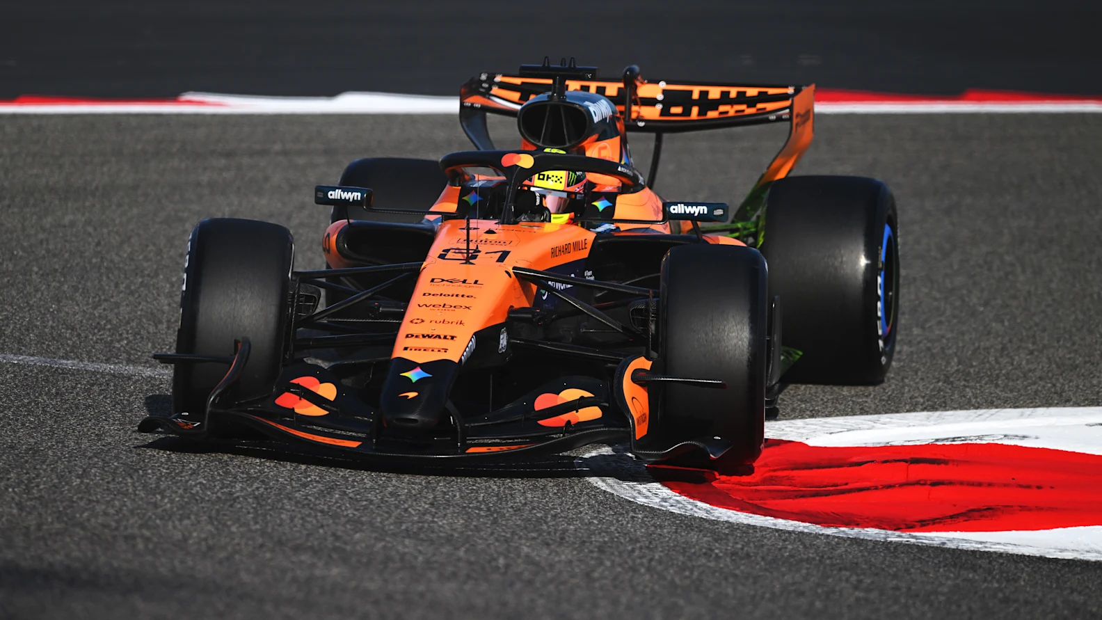 BAHRAIN, BAHRAIN - FEBRUARY 13: Oscar Piastri of Australia driving the (81) McLaren MCL40 Mercedes