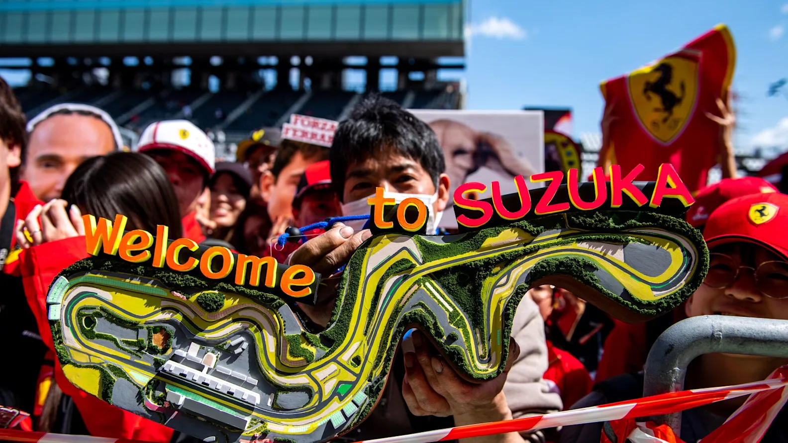 JPG%20RGB%2072%20DPI-AC_GP%20Japan%20F1-2025.jpg