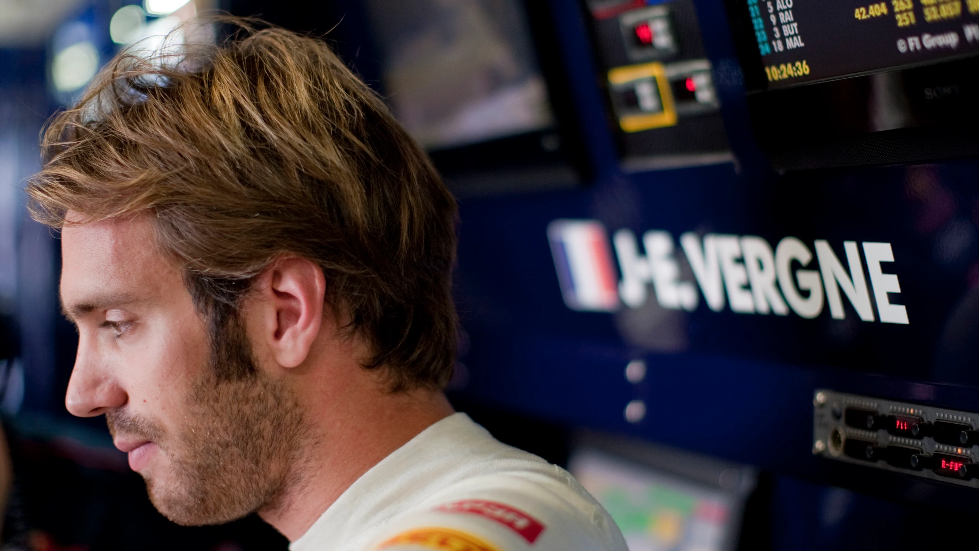 SUZUKA, JAPAN - OCTOBER 05:  Jean-Eric Vergne of France and Scuderia Toro Rosso is seen during