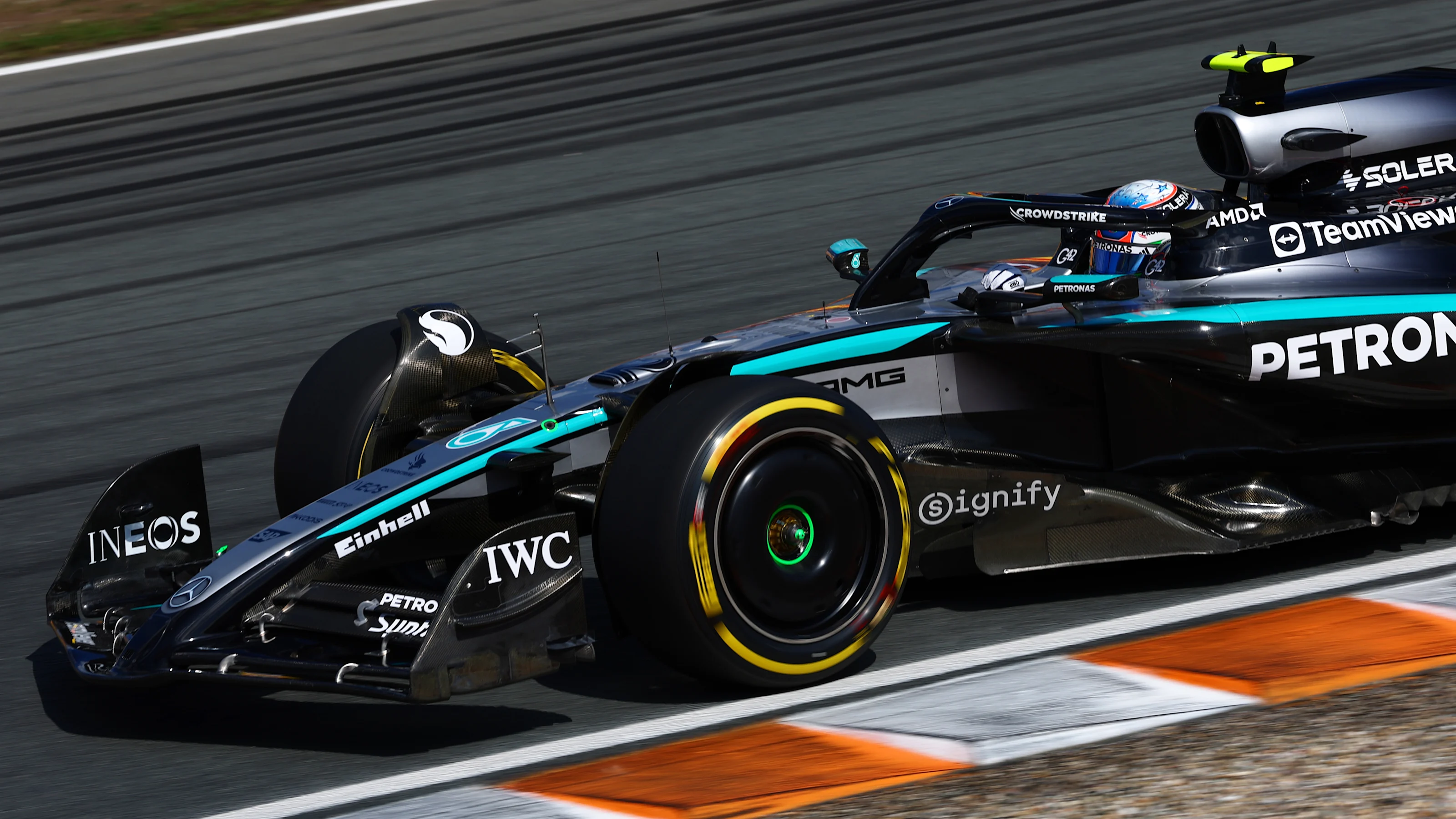 ZANDVOORT, NETHERLANDS - AUGUST 30: Andrea Kimi Antonelli of Italy driving the (12) Mercedes AMG